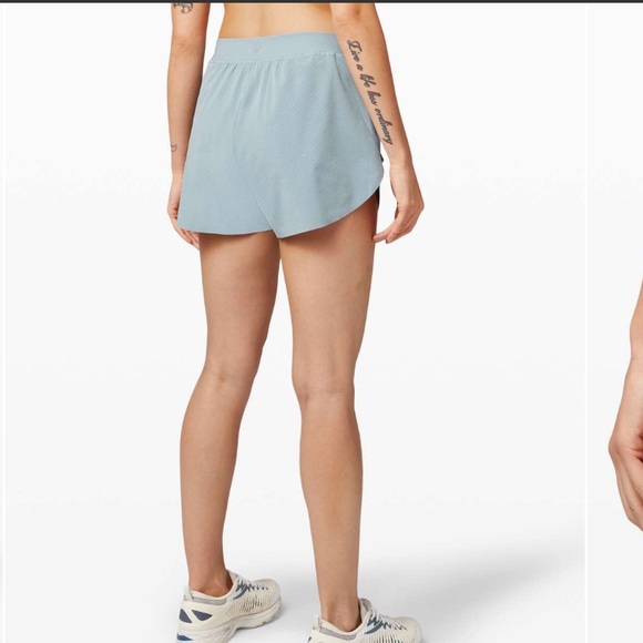 Lululemon Find Your Pace Short 3" Lined - Picture 12 of 14